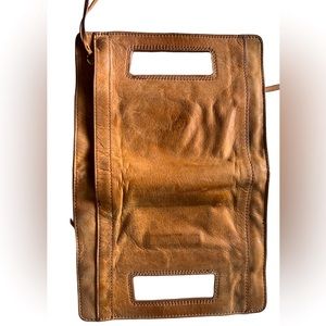 HOBO Ace Clutch *Great Condition*